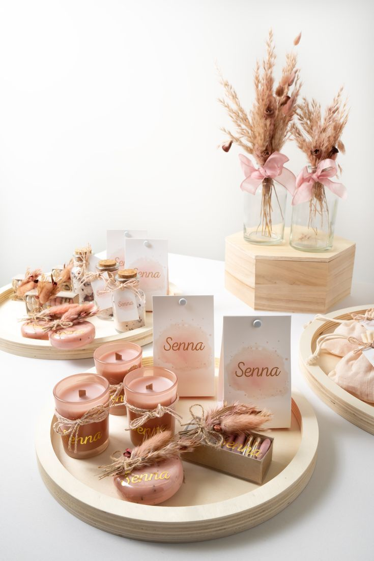 A image that shows a mountain range