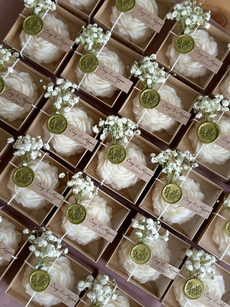 A image that shows a mountain range